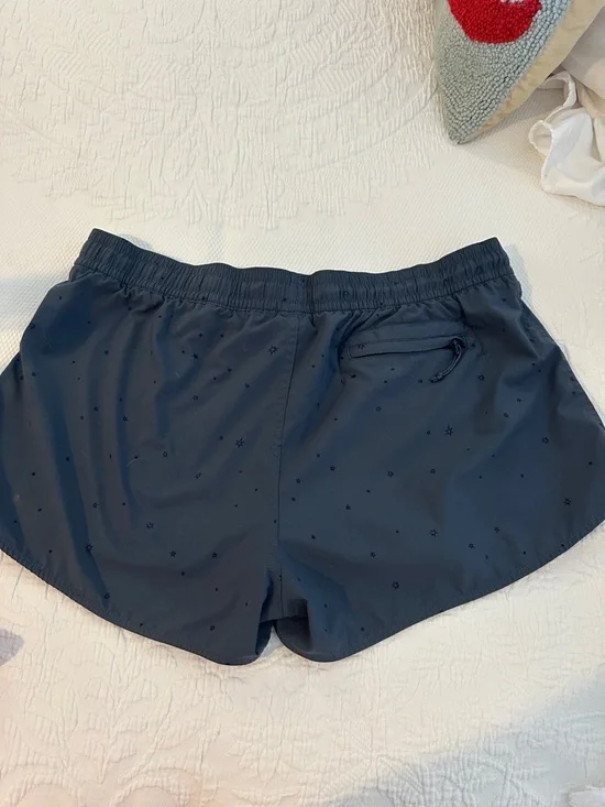 Patagonia Navy/Gray Shorts - Picture 3 of 4